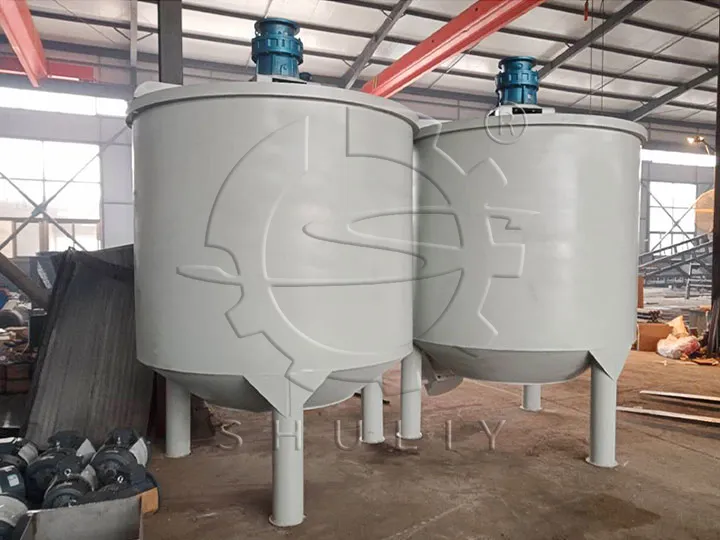 Hot water washing tank