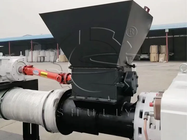 forced feeding machine for plastic pellet recycling