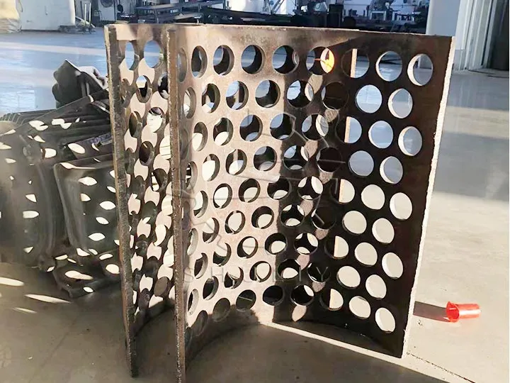 plastic bottle crusher screen