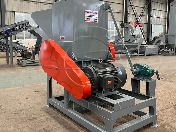 plastics shredder machine