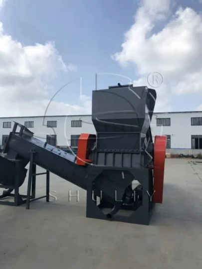 waste plastic crusher machine