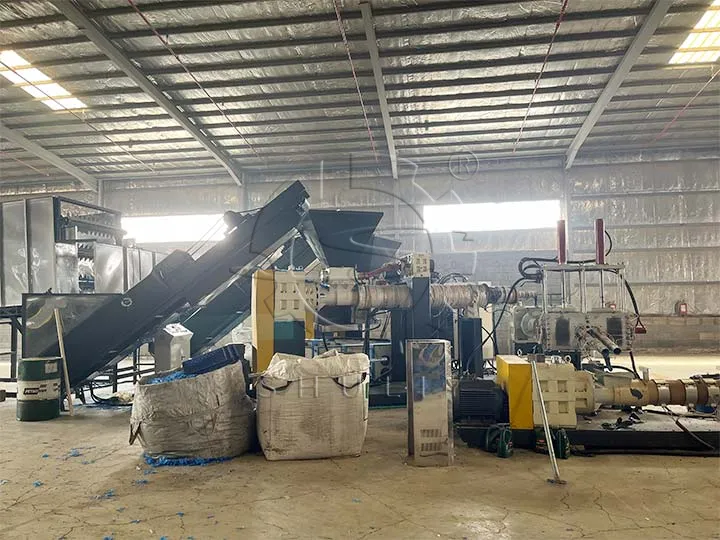 plastic recycling pellet machine