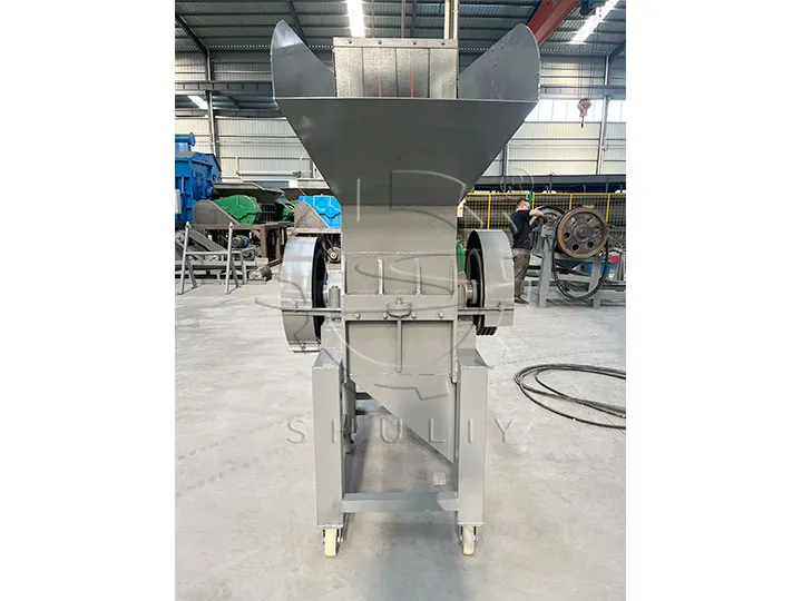 waste plastic crusher with wheels