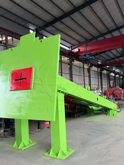 Machine à tirer des fils pour pneus OTR