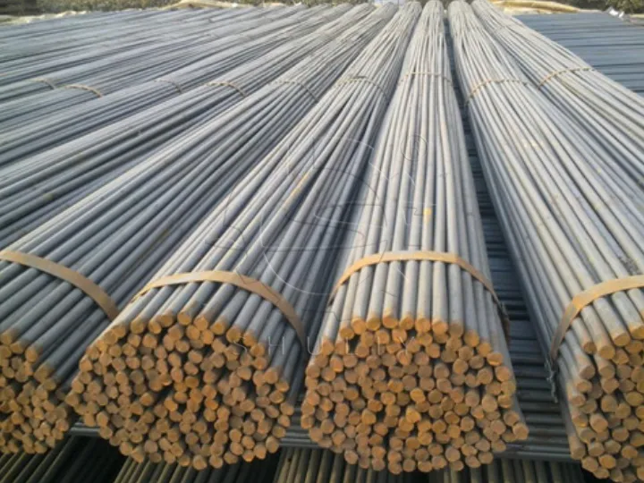 Straightened rust-removed steel bars