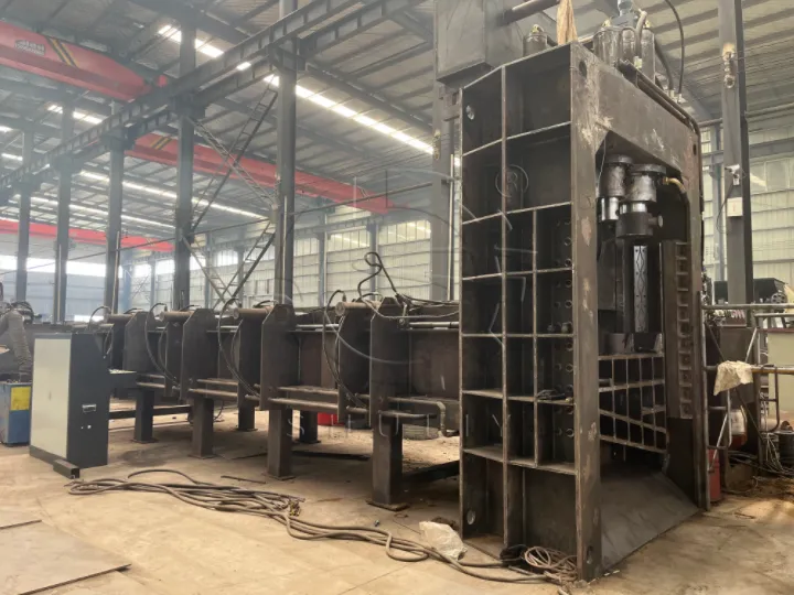unpainted stainless steel gantry shears