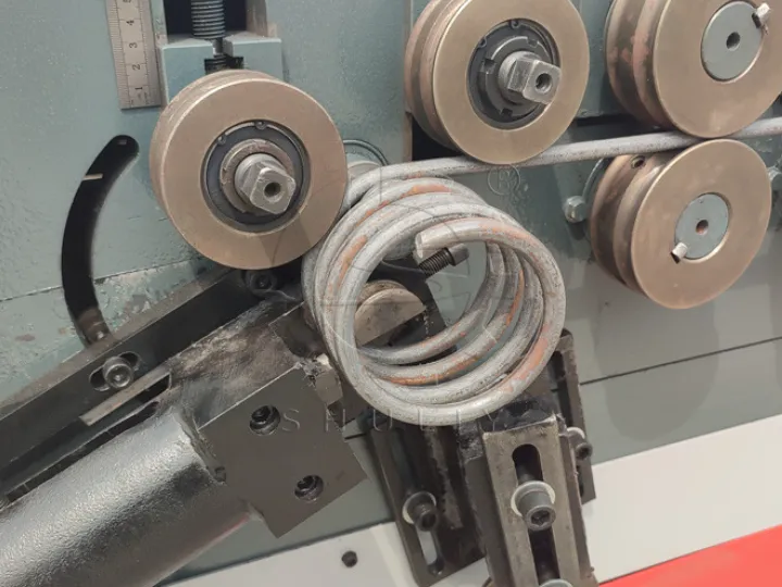 details of the rebar ring making machine