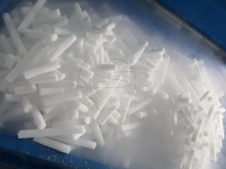 For the storage and transportation of dry ice